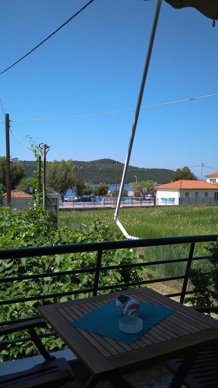 Nikolitsa Apartments Glyfada  Bagian luar foto