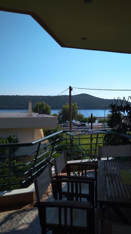 Nikolitsa Apartments Glyfada  Bagian luar foto