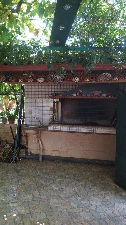 Nikolitsa Apartments Glyfada  Bagian luar foto
